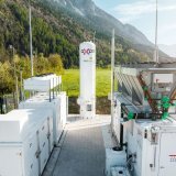 L'installation inaugurée vendredi se trouve au bord du Rhin, à proximité immédiate de la centrale hydraulique de Reichenau, à laquelle elle est directement connectée. Axpo